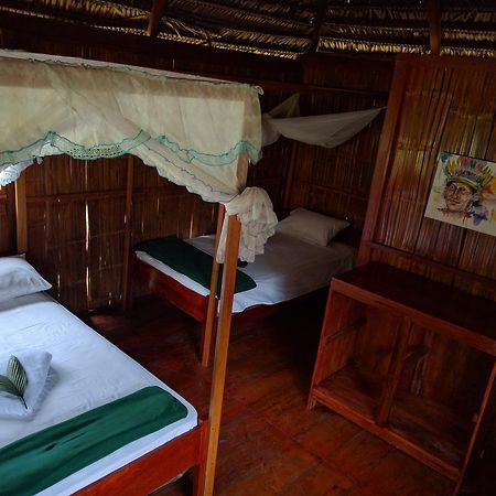 Green Forest Ecolodge Puerto Montufar ภายนอก รูปภาพ
