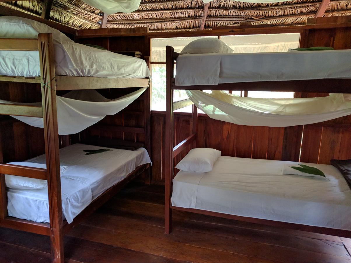 Green Forest Ecolodge Puerto Montufar ภายนอก รูปภาพ